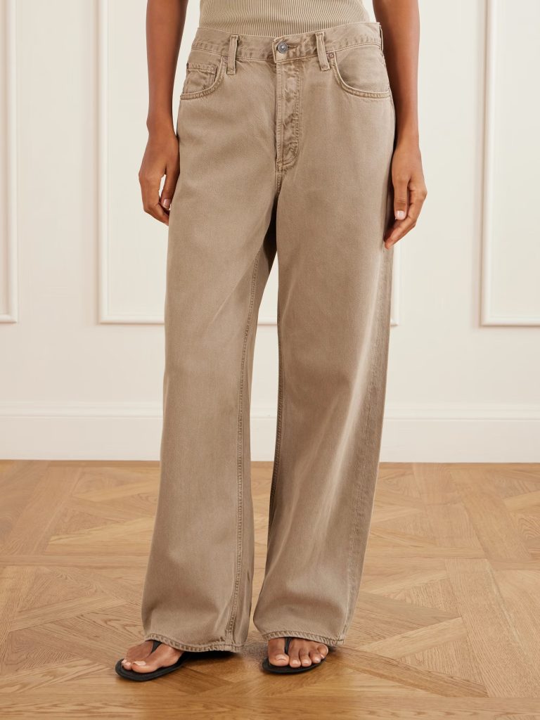 wide-leg jeans